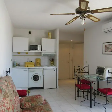 Calme Au Coeur De Cavalaire, Climatise Avec Terrasse, Parking Et Toutes Commodites - Fr-1-100-233 Daire Cavalaire-sur-Mer
